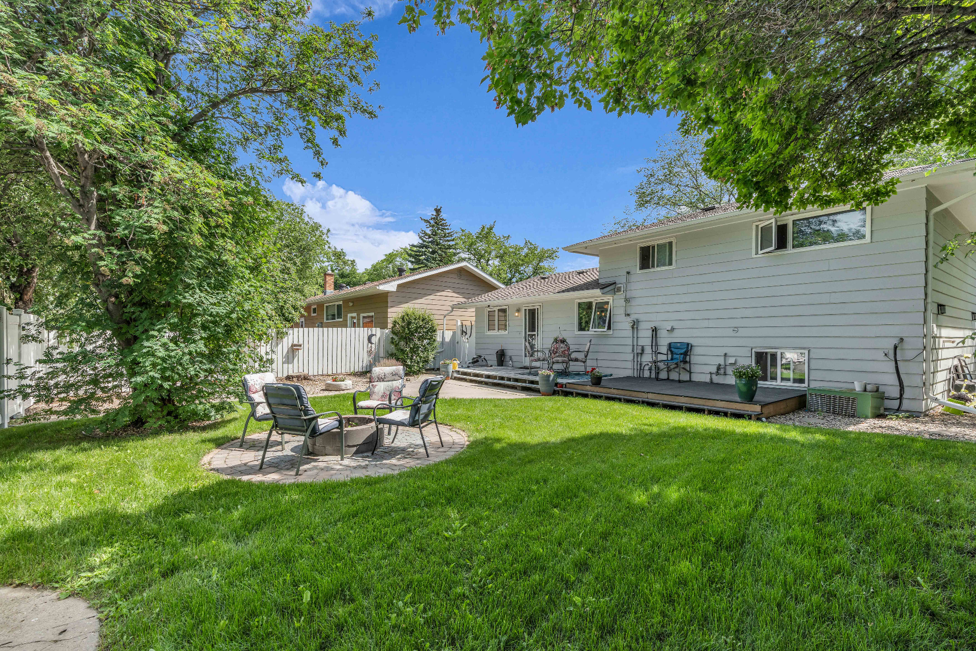 ✨萨斯卡通四卧两卫学区好房出租✨ - 19